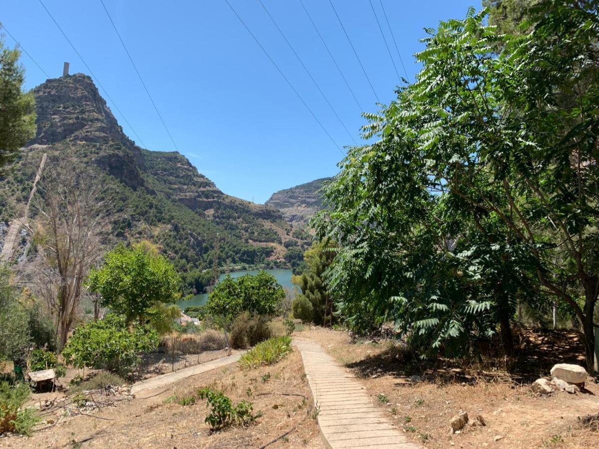 Refugio De El Chorro Villa Buitenkant foto